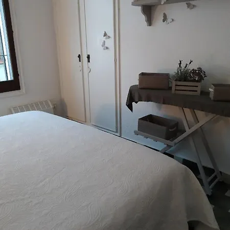 Cactus Apartment *